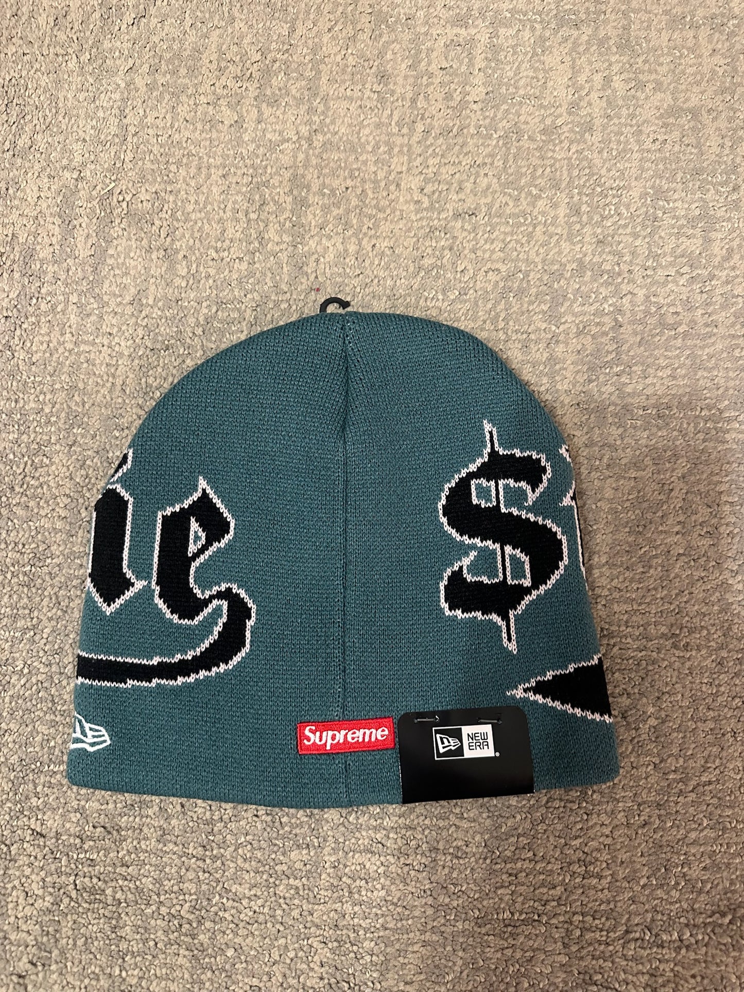 Supreme x New Era Accent Beanie
