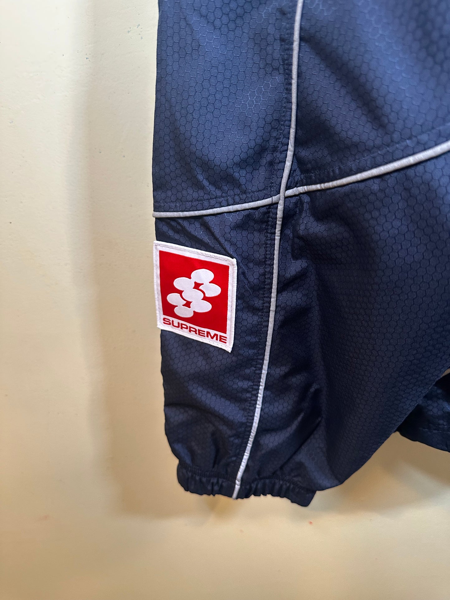 Supreme Reflective Piping Pullover (XL)