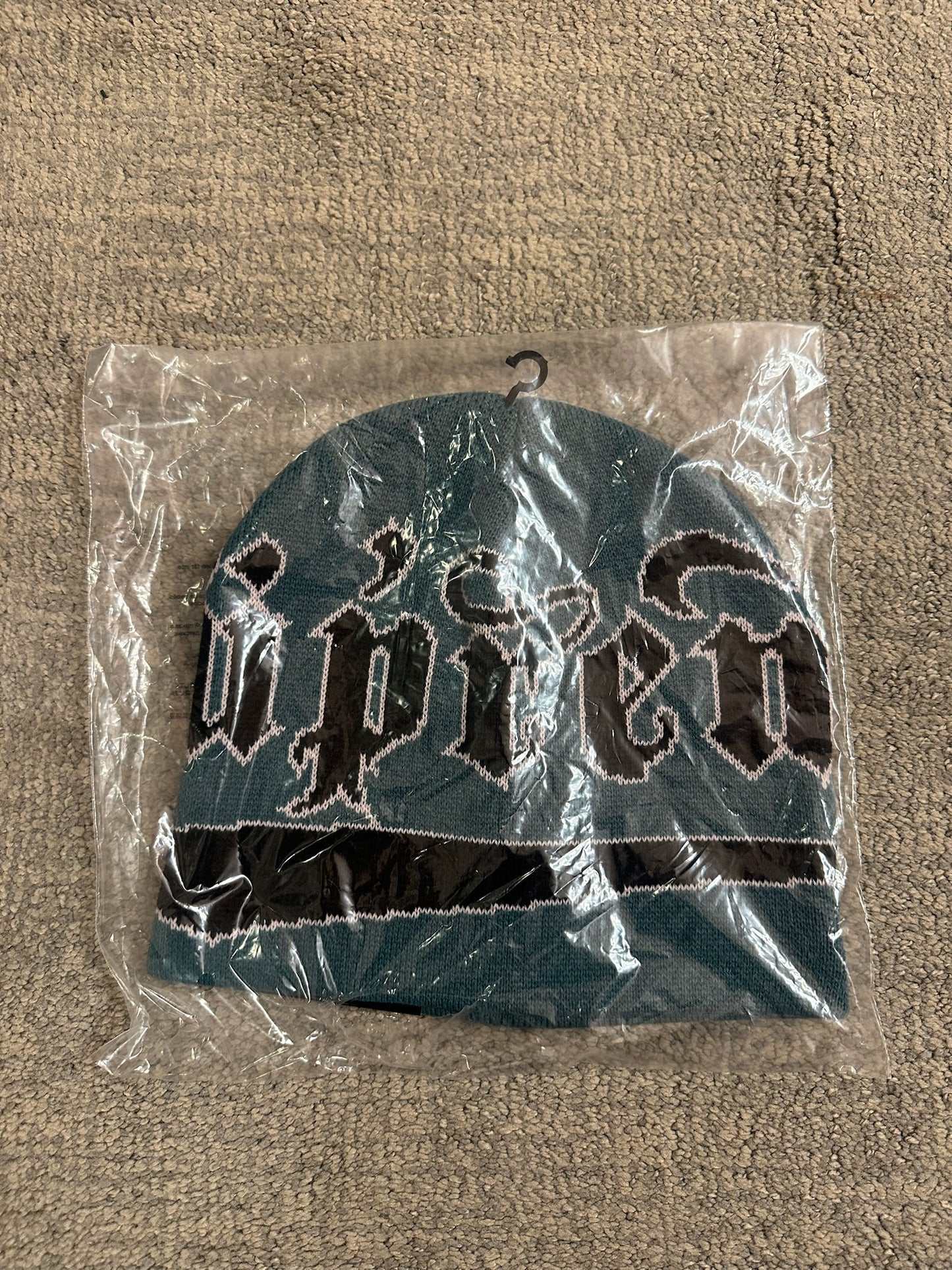 Supreme x New Era Accent Beanie