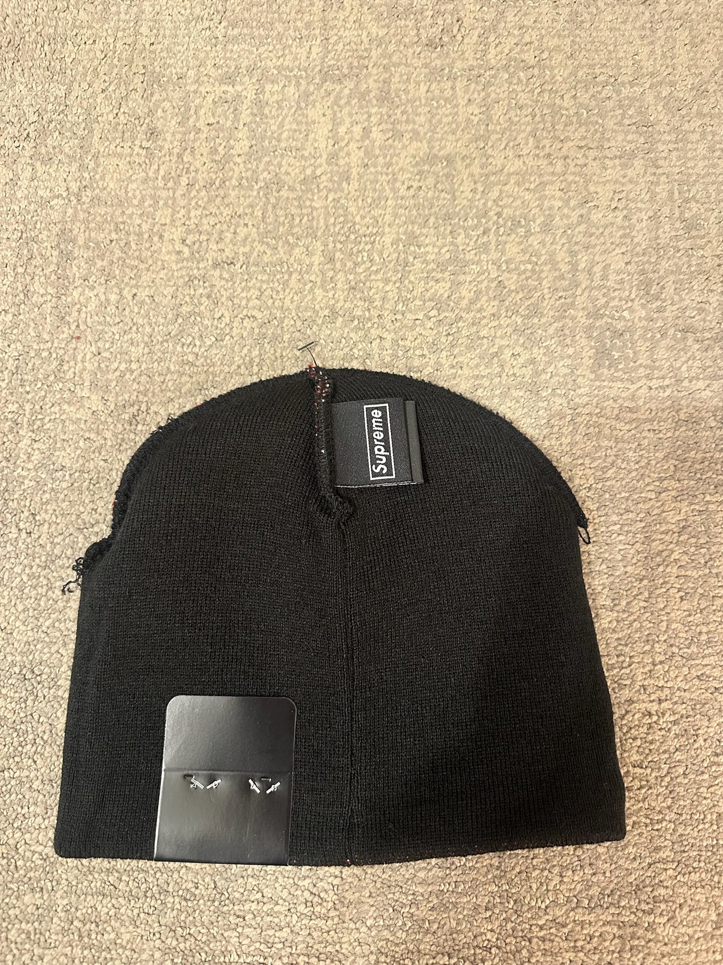 Supreme New Era Accent Beanie