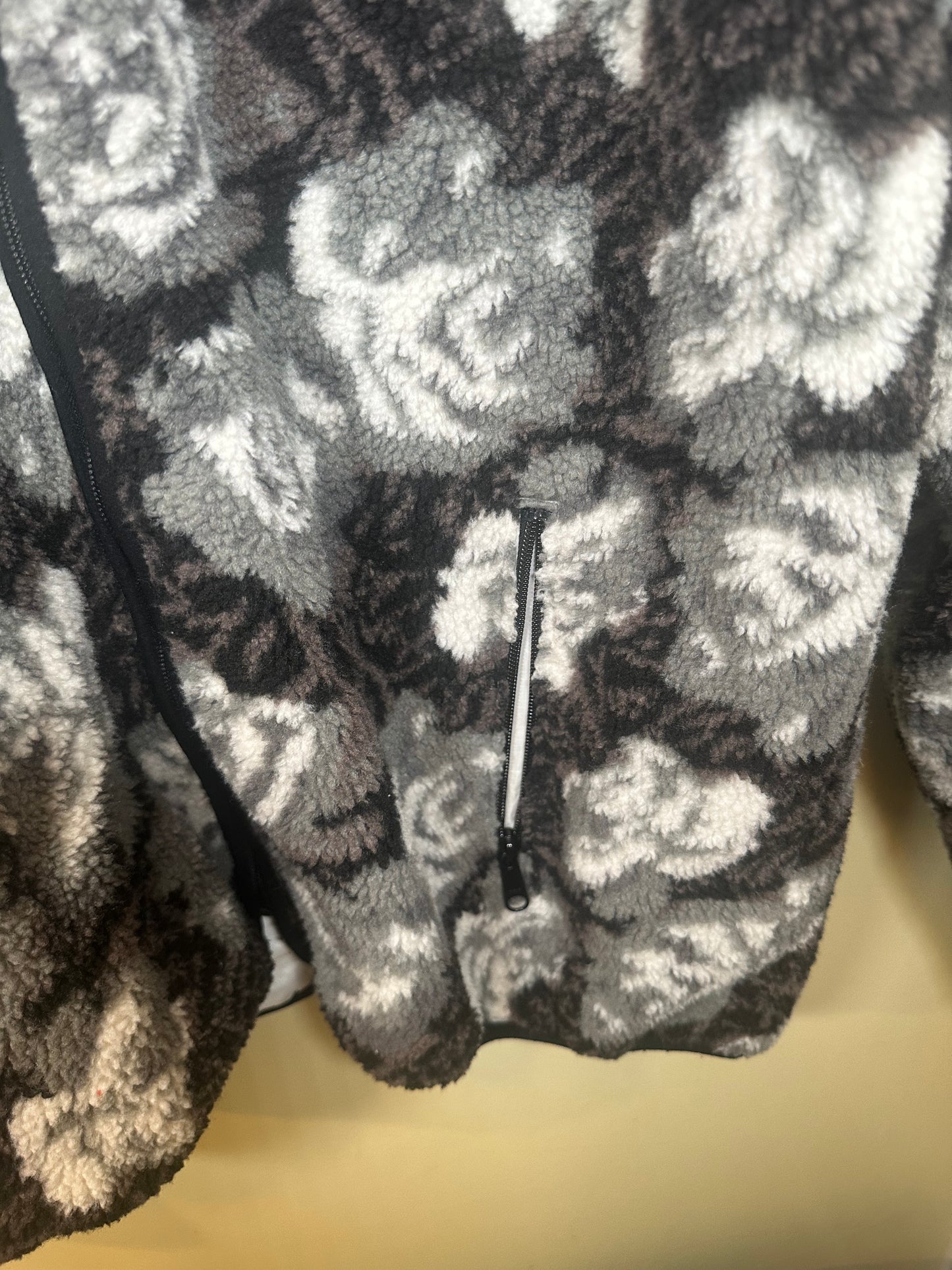 Supreme Roses Sherpa Fleece Reversible Jacket (XL)