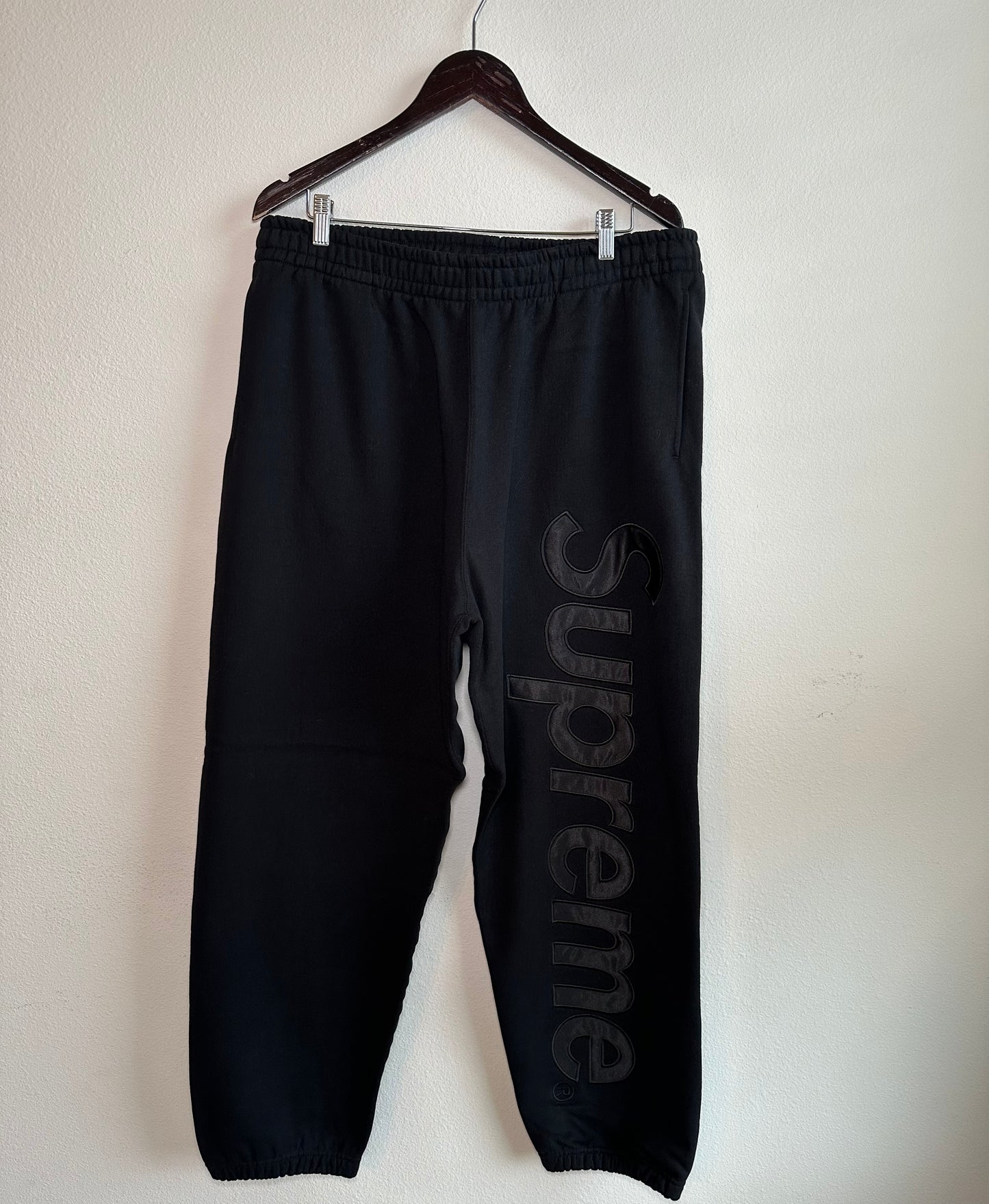 Supreme Satin Applique Sweatpant (XL)