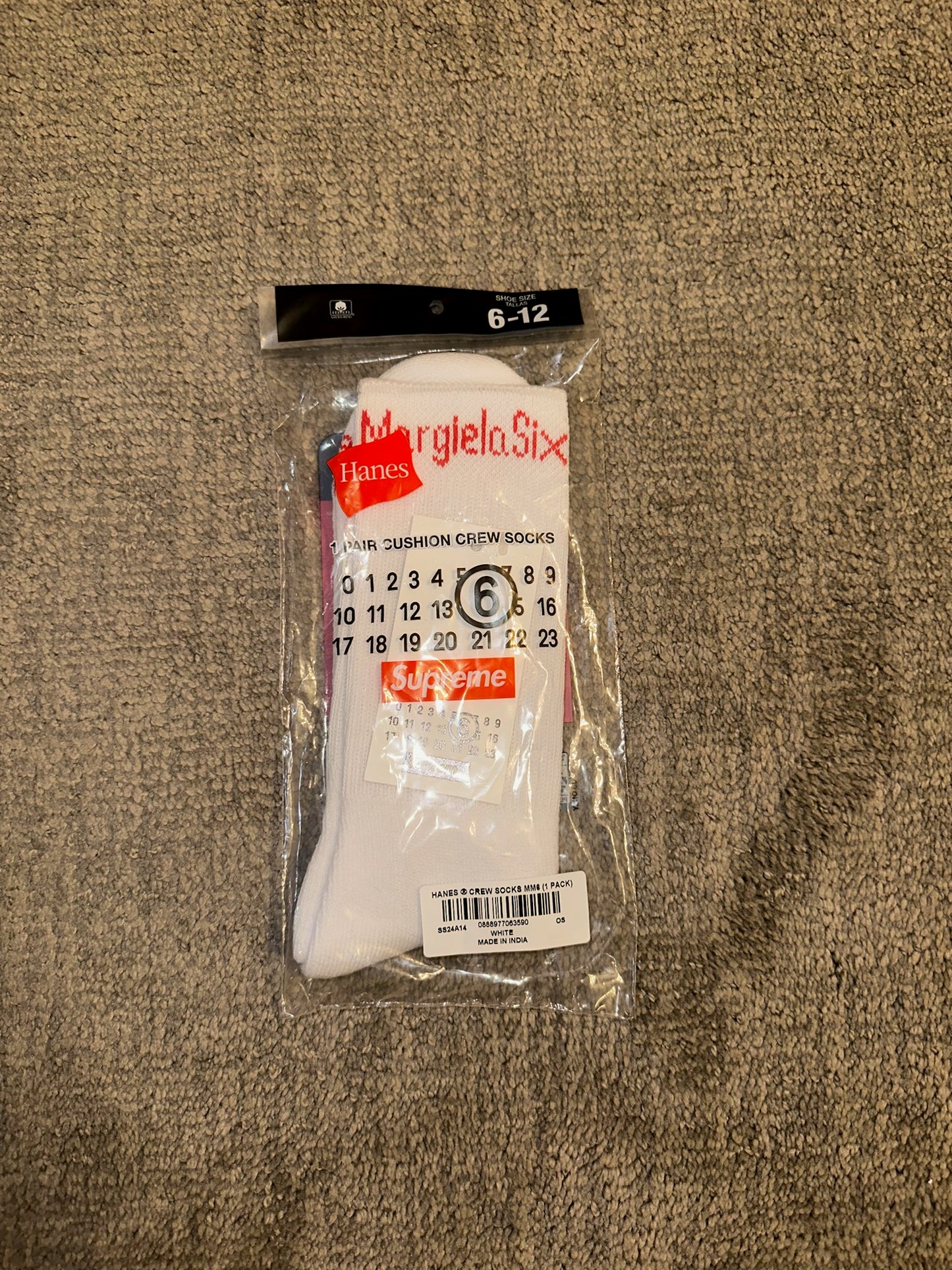 Supreme MM6 Maison Margiela Hanes Crew Socks (1 pack)