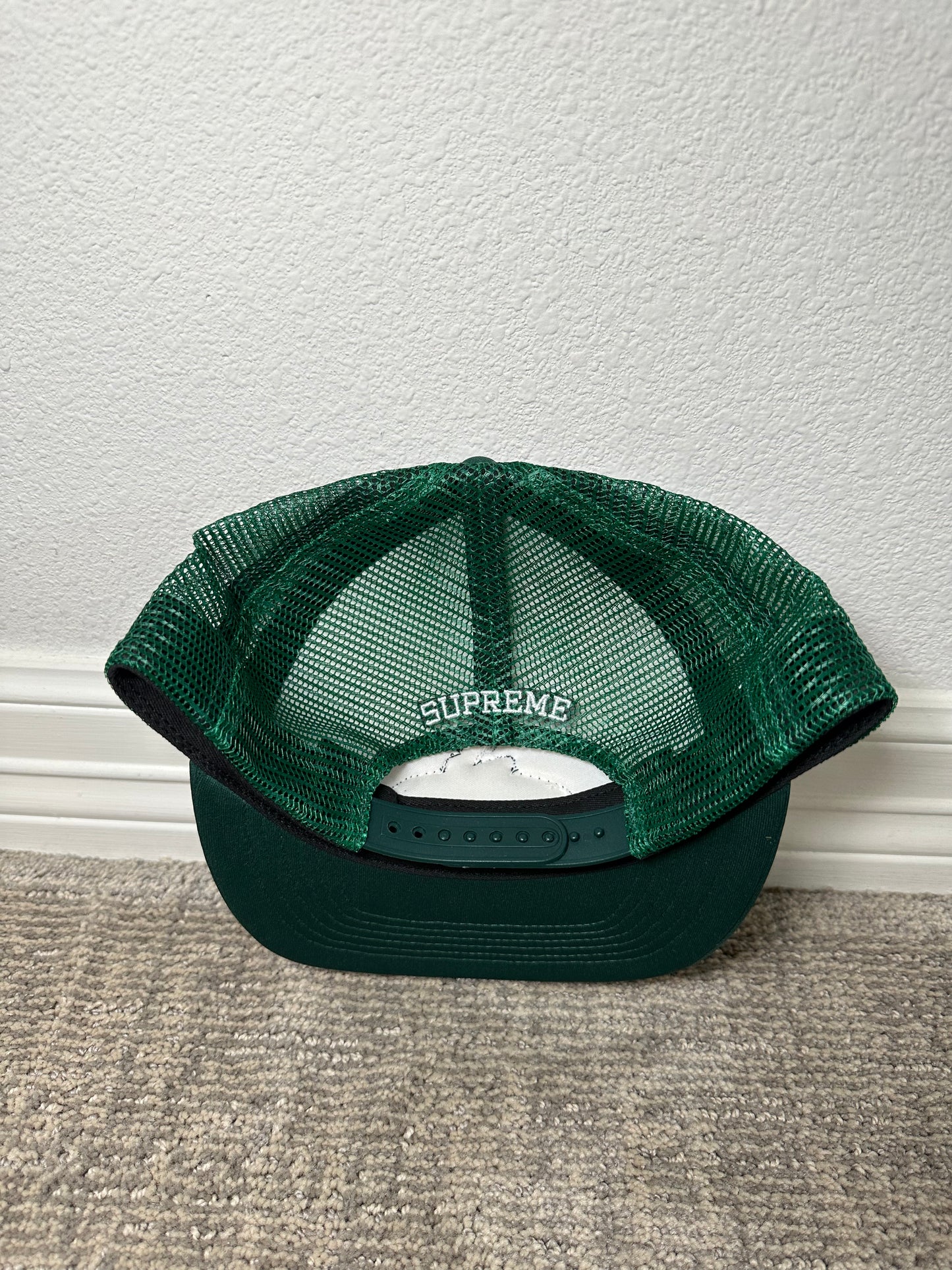 Supreme Pin Up Mesh Back 5-Panel (Green)