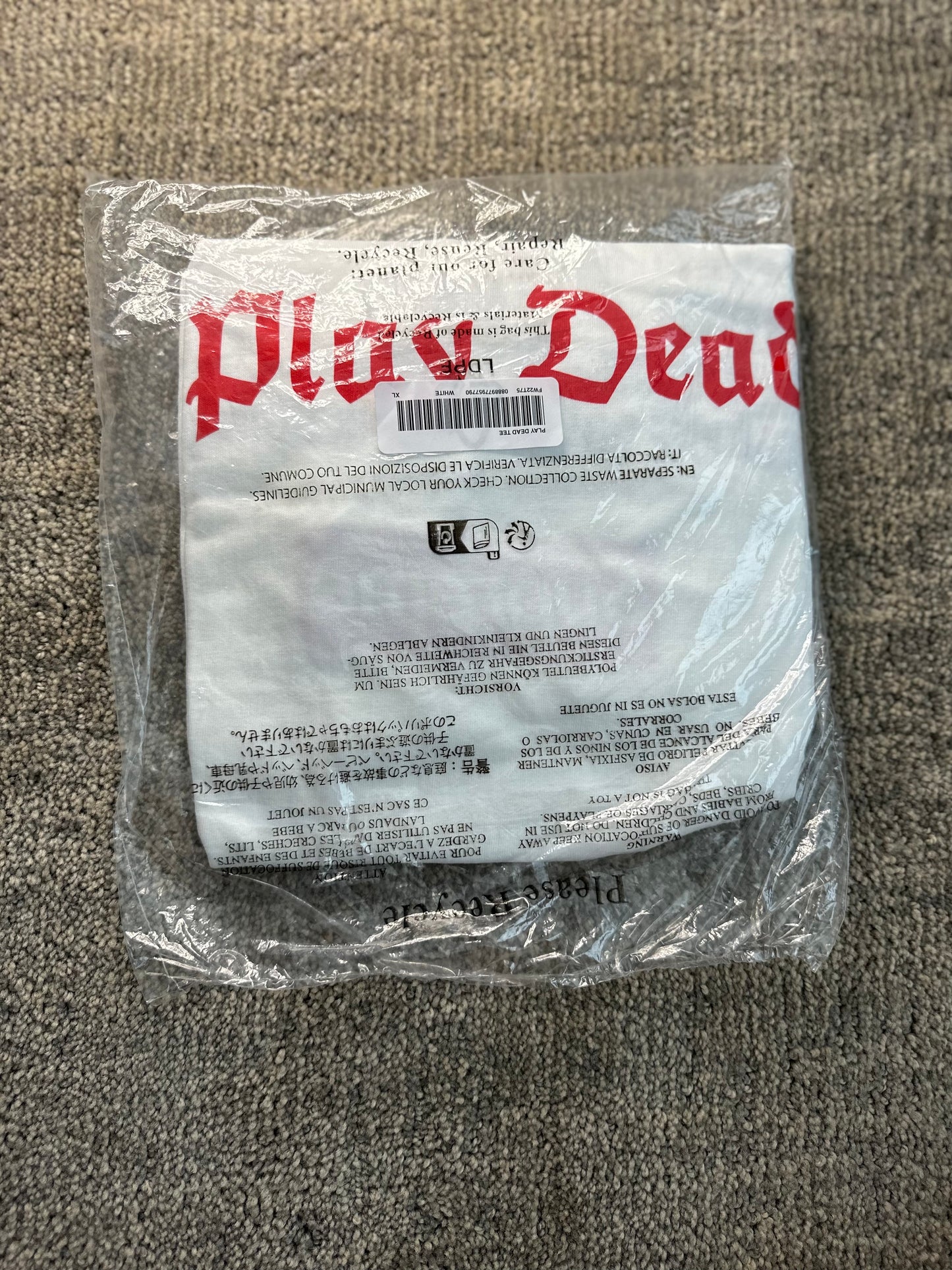 Supreme Play Dead Tee (XL)