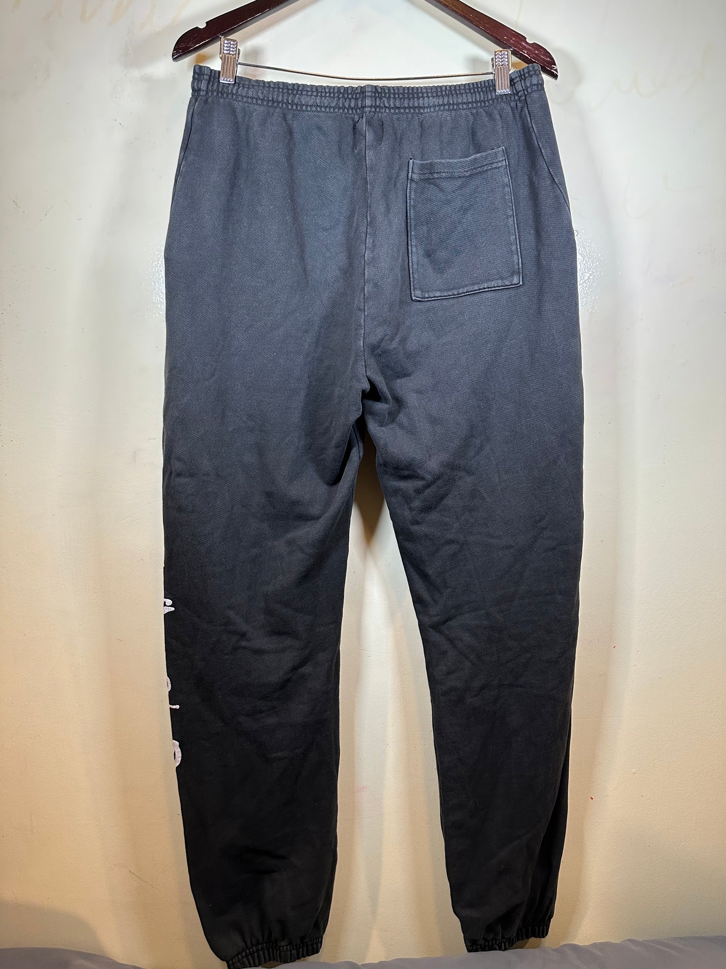 Sicko Born From Pain Sweatpants (XL)