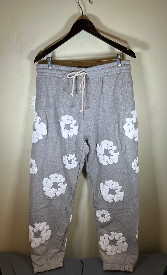 Denim Tears Cotton Wreath Grey Sweatpants (XL)