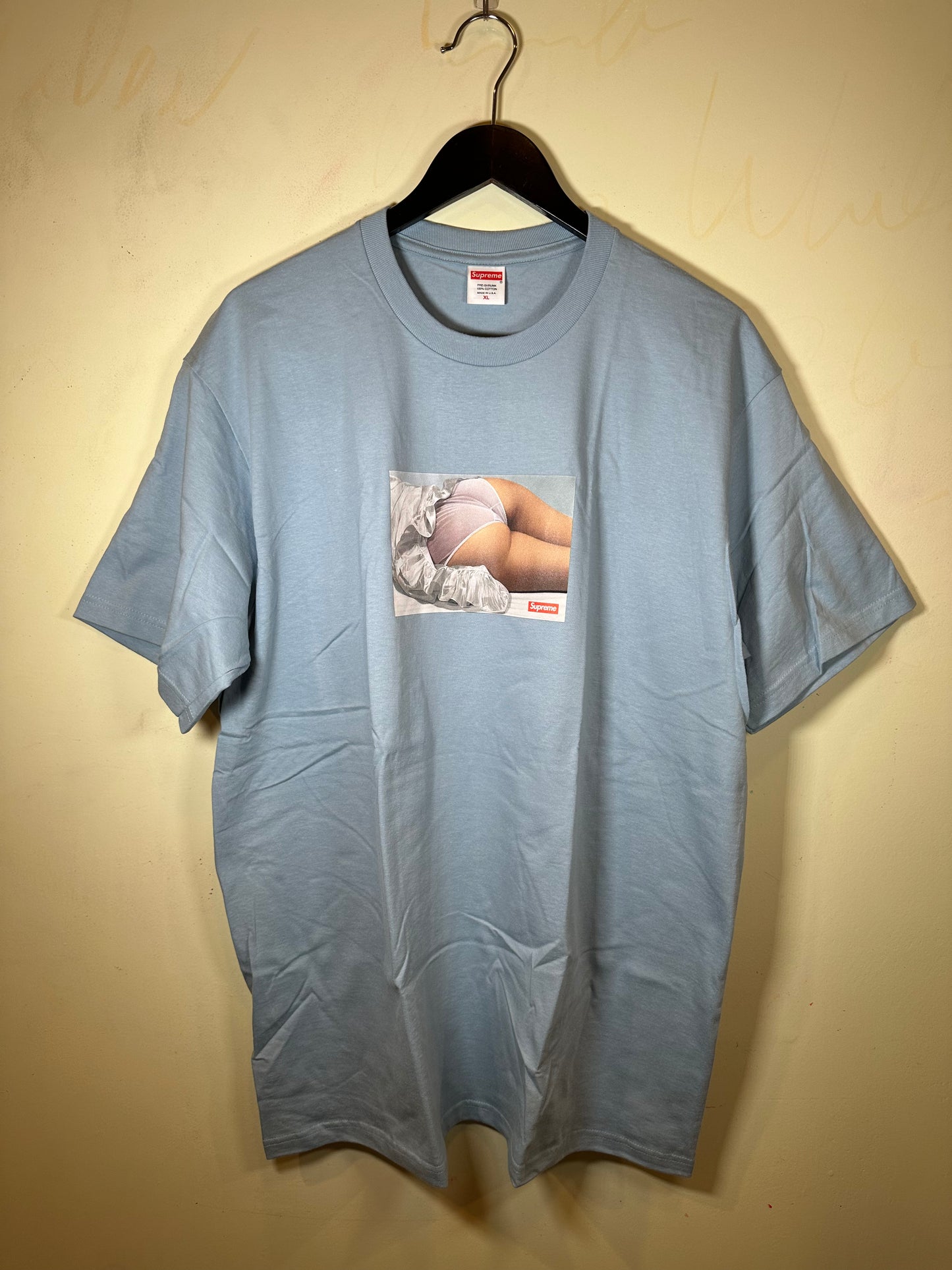 Supreme Maude Tee (XL)