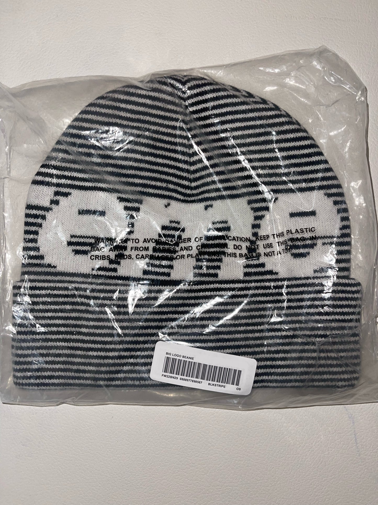 Supreme Big Logo Beanie